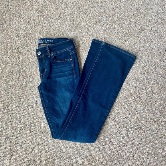 AE American Eagle Outfitters Jeans Kick Boot Size 2 Dark Wash - Picture 6 of 9